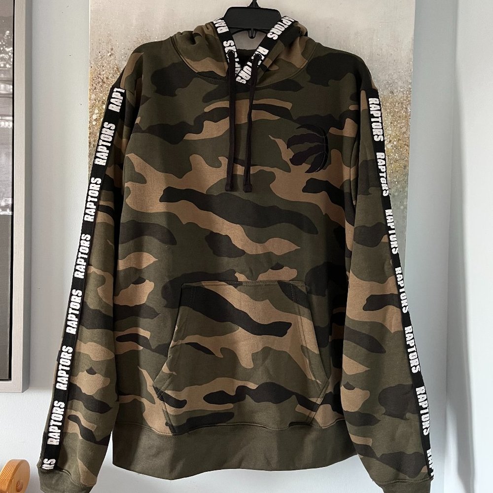 NBA Toronto Raptors Camo Print Hoodie (NWT)